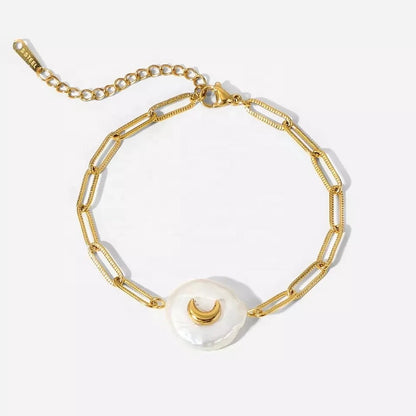 Nova Crescent Pearl Bracelet