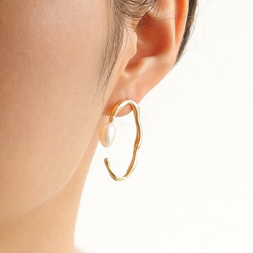 Alice Earrings